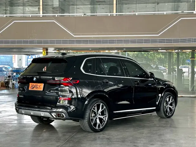BMW X5 — Фото автомобиля 15