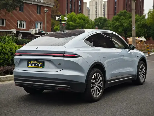 Nio EC6 — Фото автомобиля 4