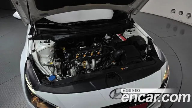 Hyundai Avante CN7 — Фото автомобиля 9