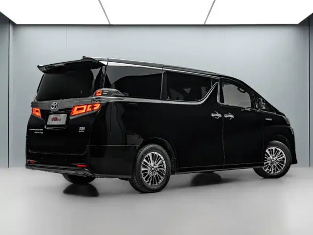 Toyota Vellfire — Фото автомобиля 7