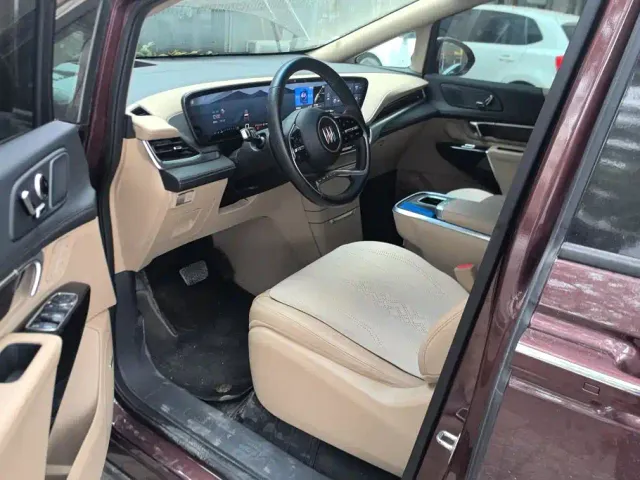 Buick Century — Фото автомобиля 9