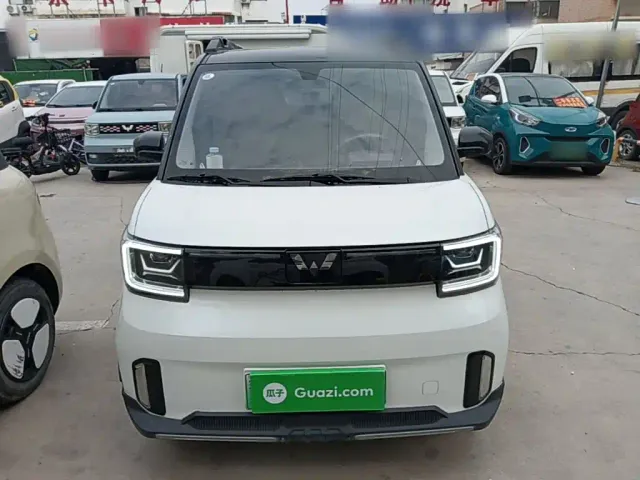 Wuling Hongguang Mini EV — Фото автомобиля 2