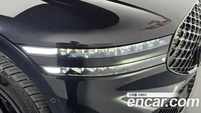 Genesis G90 Бензин 3.5 турбо AWD — Фото автомобиля 15
