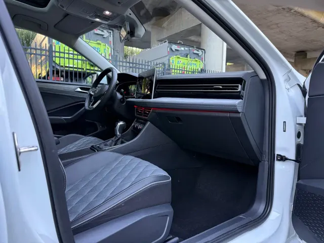 Volkswagen Sagitar — Фото автомобиля 9