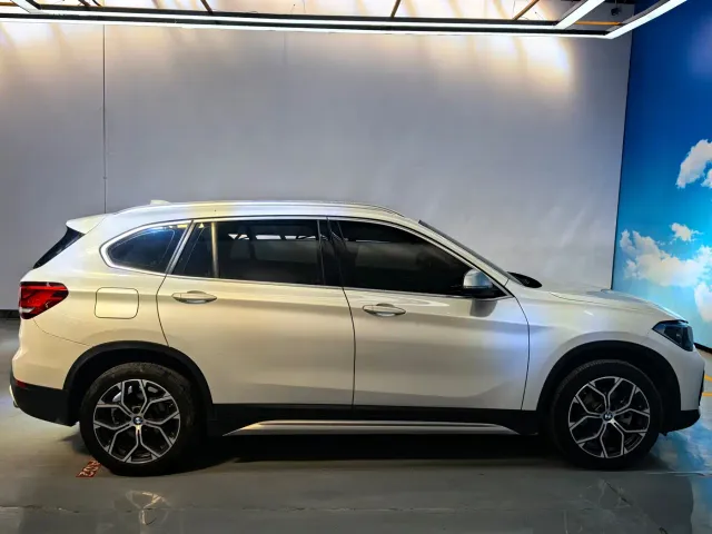 BMW X1 — Фото автомобиля 7