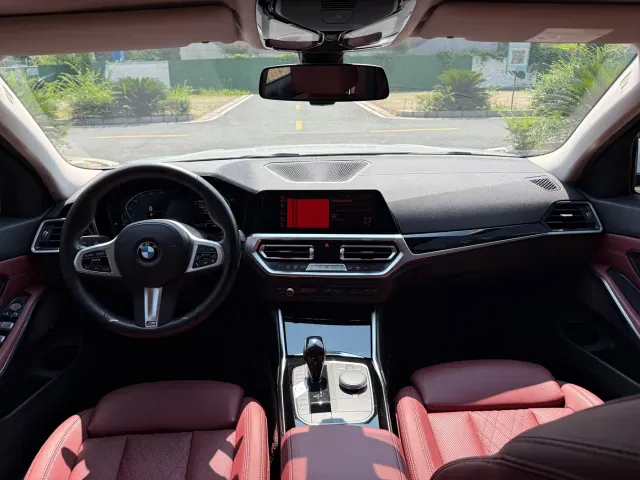 BMW 3 Series — Фото автомобиля 5