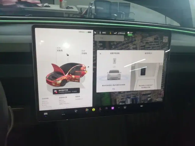 Tesla Model 3 — Фото автомобиля 12