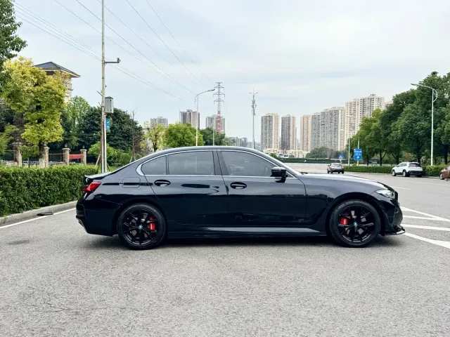 BMW i3 — Фото автомобиля 4