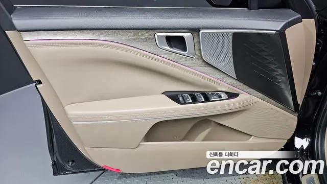 Kia K8 Hybrid — Фото автомобиля 13