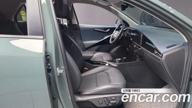 Kia Niro The All New Niro Signature — Фото автомобиля 9