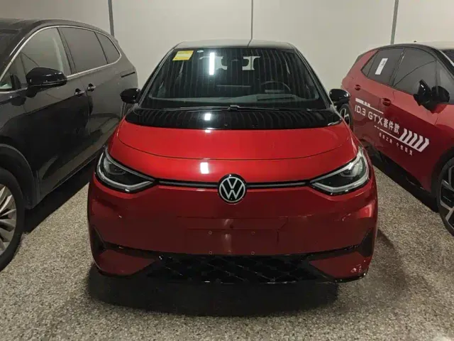 Volkswagen ID.3 — Фото автомобиля 2