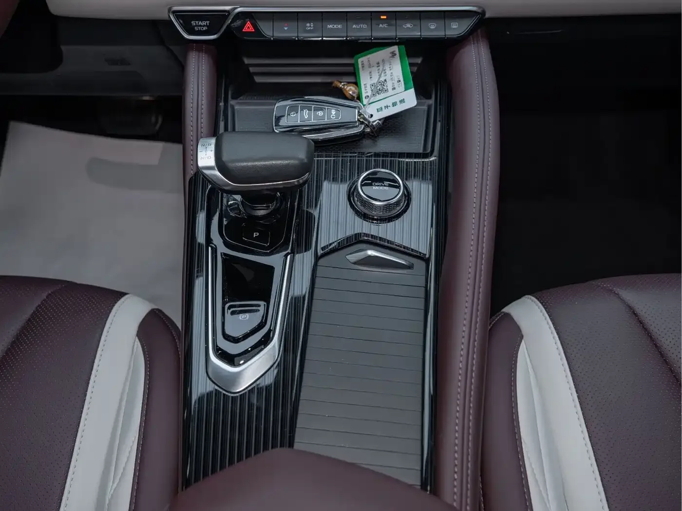 Geely Xingyue L 2021 2.0TD High Power AWD Flagship — Фото автомобиля 20