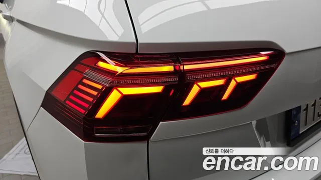 Volkswagen Tiguan Tiguan 2 поколение 2.0 TDI Prestige — Фото автомобиля 23