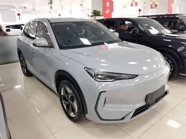 Geely Galaxy E5 — Фото автомобиля 3
