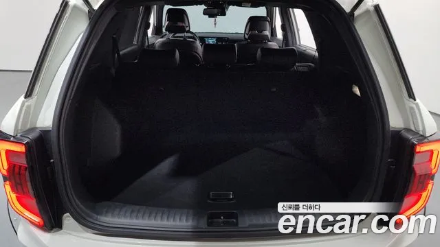 KG_Mobility_Ssangyong Torres Бензин 1.5 2WD — Фото автомобиля 19