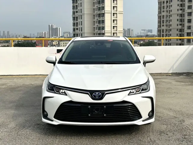 Toyota Corolla — Фото автомобиля 2