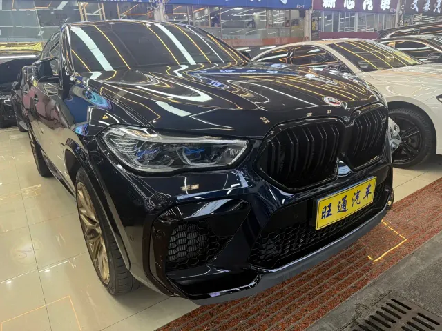 BMW X6 M — Фото автомобиля 3