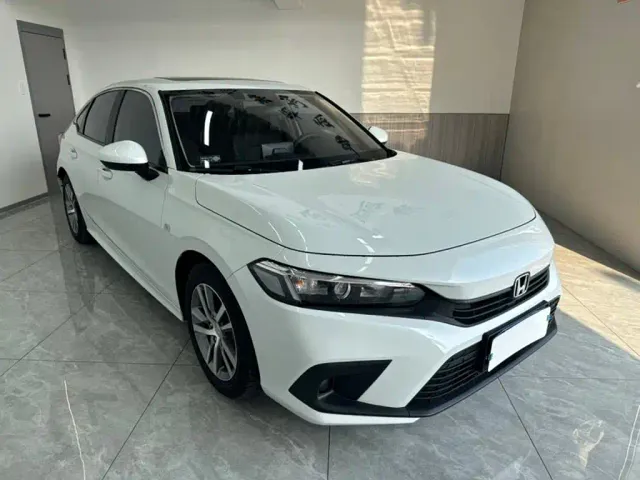 Honda Civic — Фото автомобиля 2