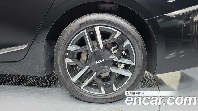 Kia K8 (New) Hybrid — Фото автомобиля 6