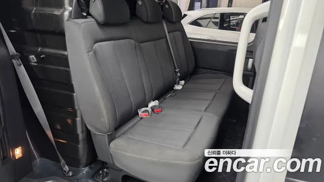 Hyundai Staria — Фото автомобиля 17