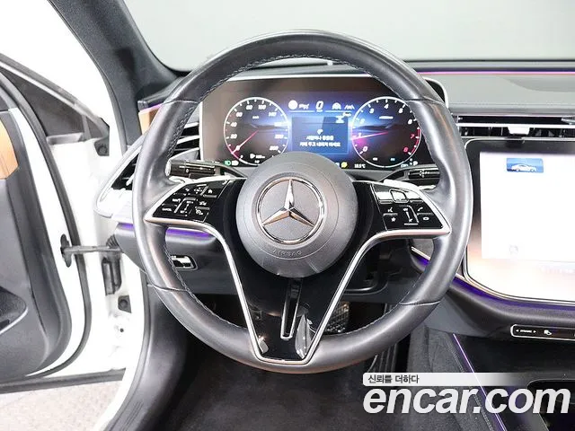 Mercedes-Benz E-Class W214 — Фото автомобиля 15
