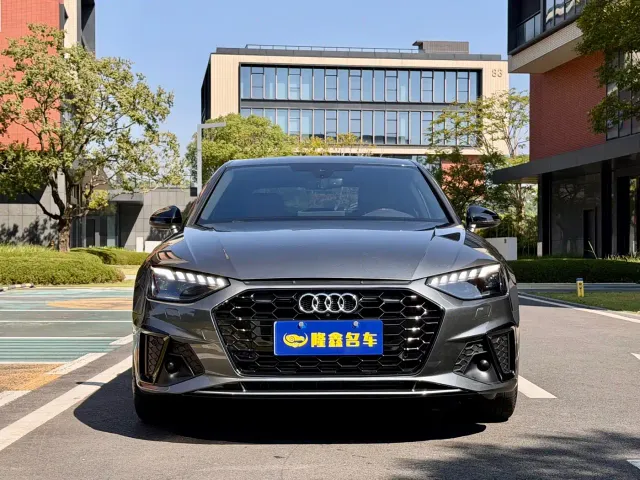 Audi A4L — Фото автомобиля 2