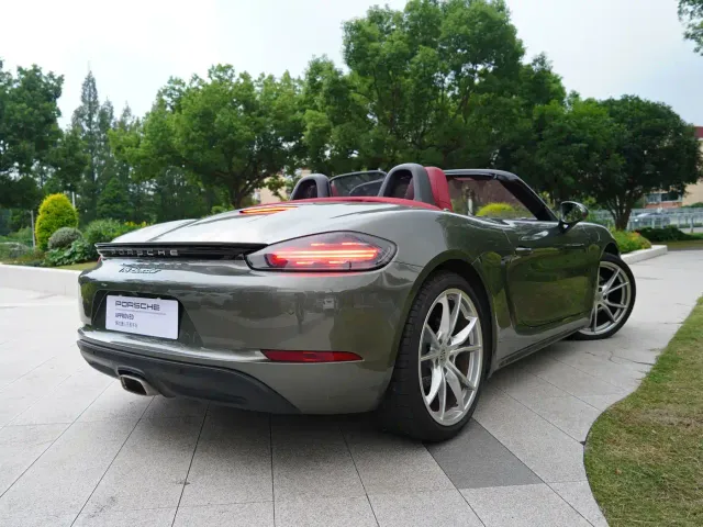 Porsche 718 — Фото автомобиля 13
