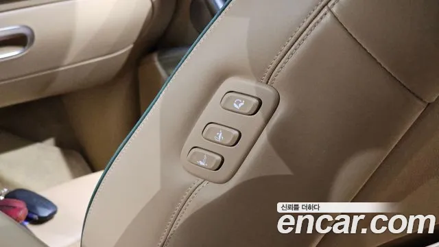Genesis GV60 — Фото автомобиля 30