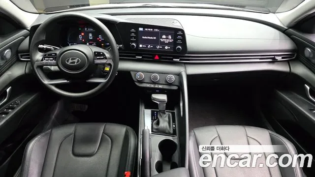 Hyundai Avante — Фото автомобиля 10