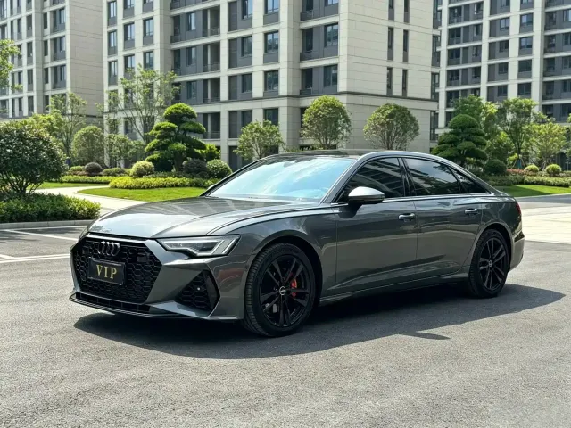 Фотография автомобиля — Audi A6L