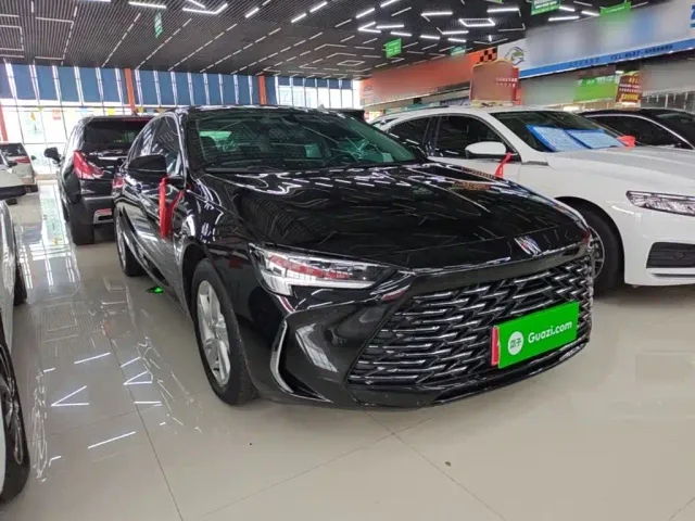 Buick Regal — Фото автомобиля 3