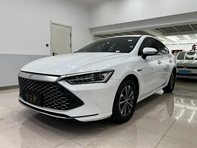 Фотография автомобиля — BYD Qin PLUS