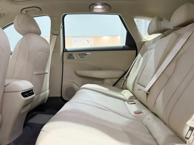 Shangjie SUV — Фото автомобиля 6