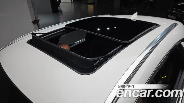 Genesis GV70 2.5T Бензин AWD — Фото автомобиля 27