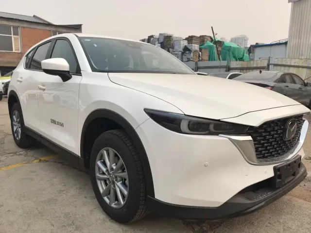 Фотография автомобиля — Mazda CX-5