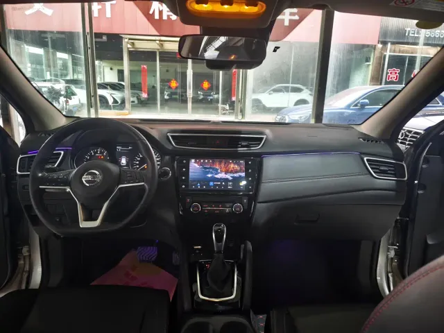 Nissan Qashqai — Фото автомобиля 11