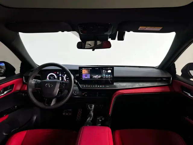 Toyota Camry — Фото автомобиля 7