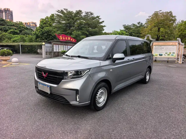 Фотография автомобиля — Wuling Zhengcheng