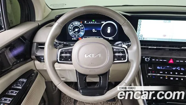 Kia Canival Carnival 4 поколение Дизель 9 мест Signature — Фото автомобиля 12