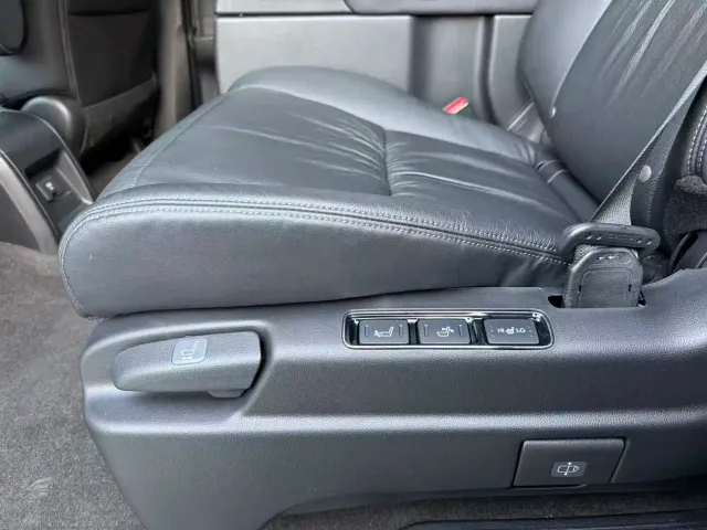 Honda Odyssey — Фото автомобиля 10