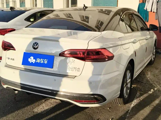 Volkswagen Bora — Фото автомобиля 3