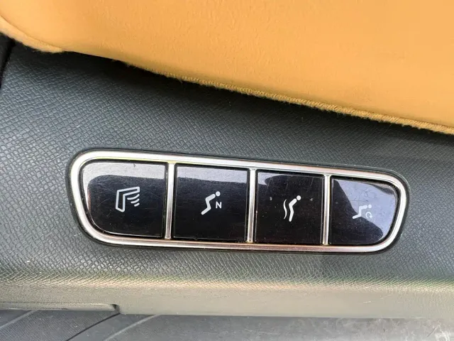 GAC Trumpchi E8 — Фото автомобиля 15