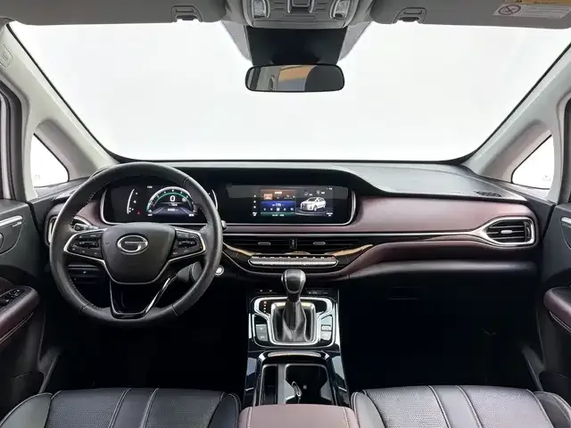 GAC Trumpchi M6 — Фото автомобиля 6