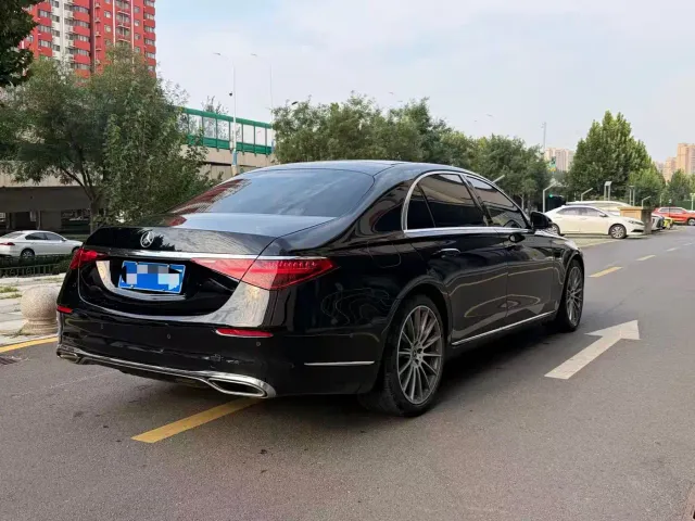 Mercedes-Benz S-Class — Фото автомобиля 4