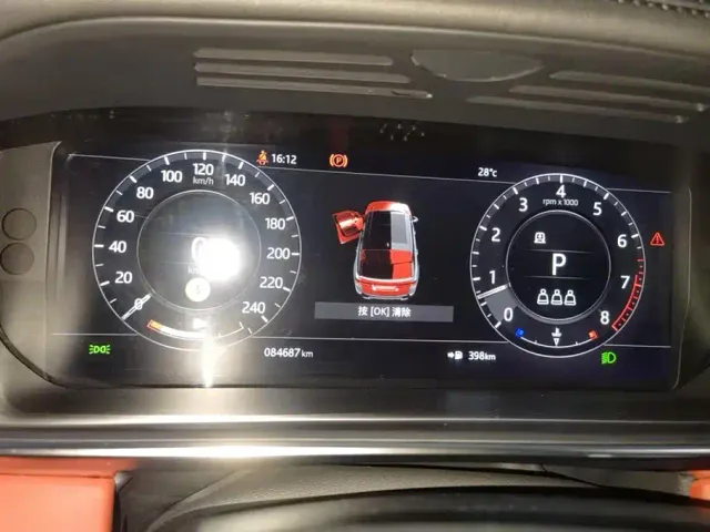 Land Rover Range Rover Sport — Фото автомобиля 14