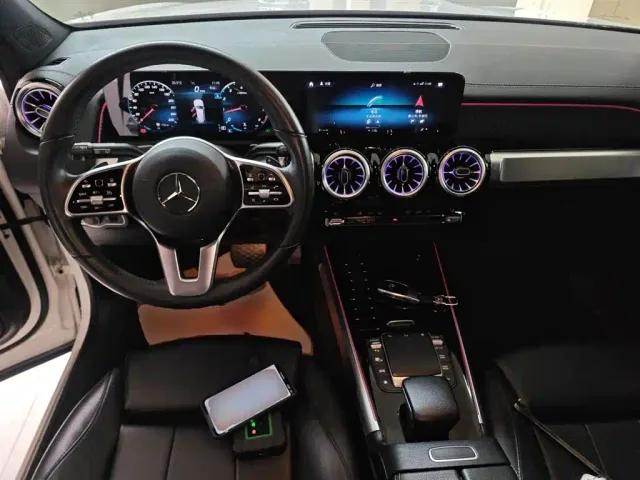Mercedes-Benz GLB-Class — Фото автомобиля 9