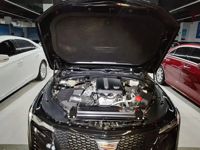 Cadillac CT4 — Фото автомобиля 19