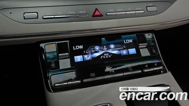 Hyundai Grandeur Новый Grandeur IG — Фото автомобиля 16