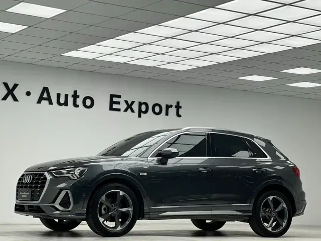 Audi Q3 — Фото автомобиля 4