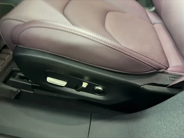 Xiaomi SU7 — Фото автомобиля 6